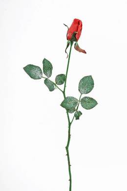 Искусственная новогодняя роза Твиджи красная в бутоне заснеженная Н 60см